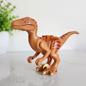 🤎 Rare Authentic LEGO Jurassic Velociraptor Striped Dinosaur Figure Raptor